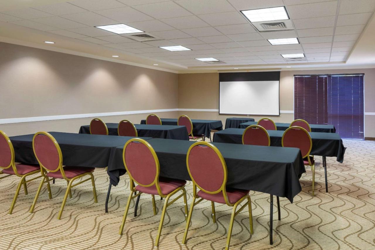 Comfort Suites Ontario Airport Convention Center Экстерьер фото